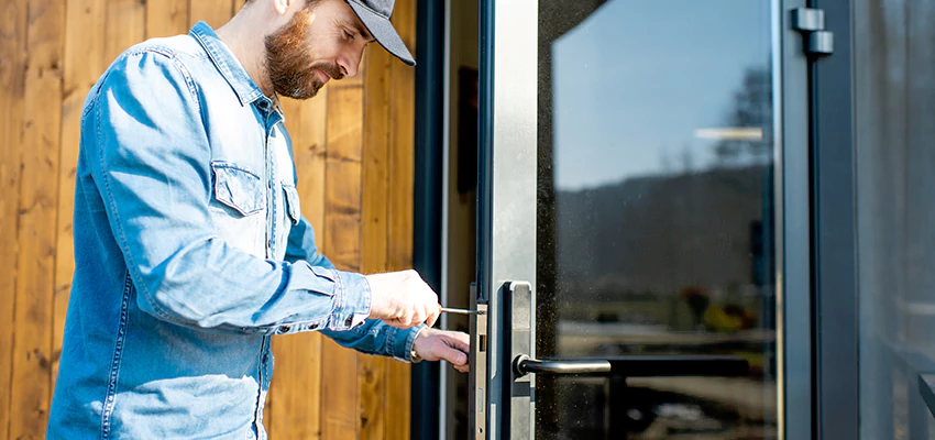 Frameless Glass Storefront Door Locks Replacement in Rock Island, IL