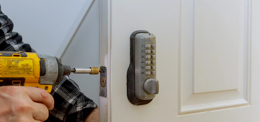 Digital Locks For Home Invasion Prevention in Rock Island, IL